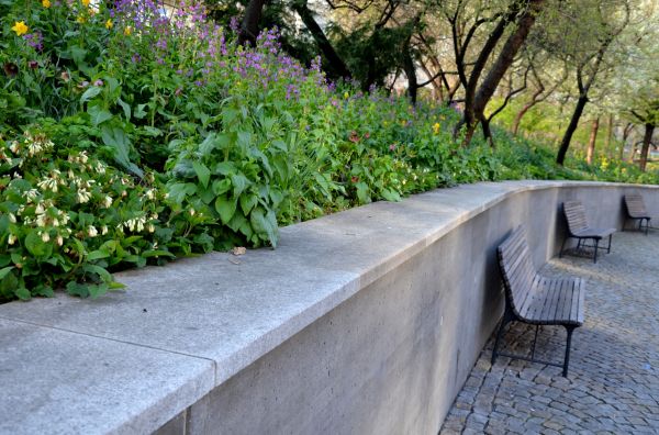 Concrete Retaining Wall Service in Foley