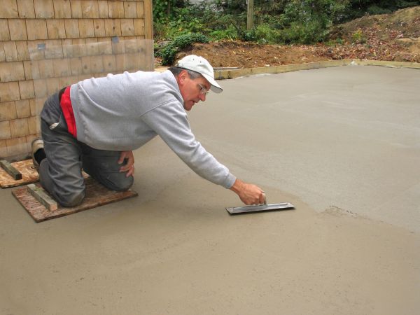 Flat Concrete Installation in Foley